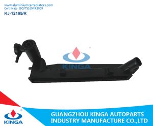 TOYOTA Grzejnik plastikowy Prawa zbiornik do COROLLA'01-04 ZZE122 1640021160