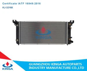 CHŁODNICA GMC DLA SILVERADO  5. 3 L V8 14 AT